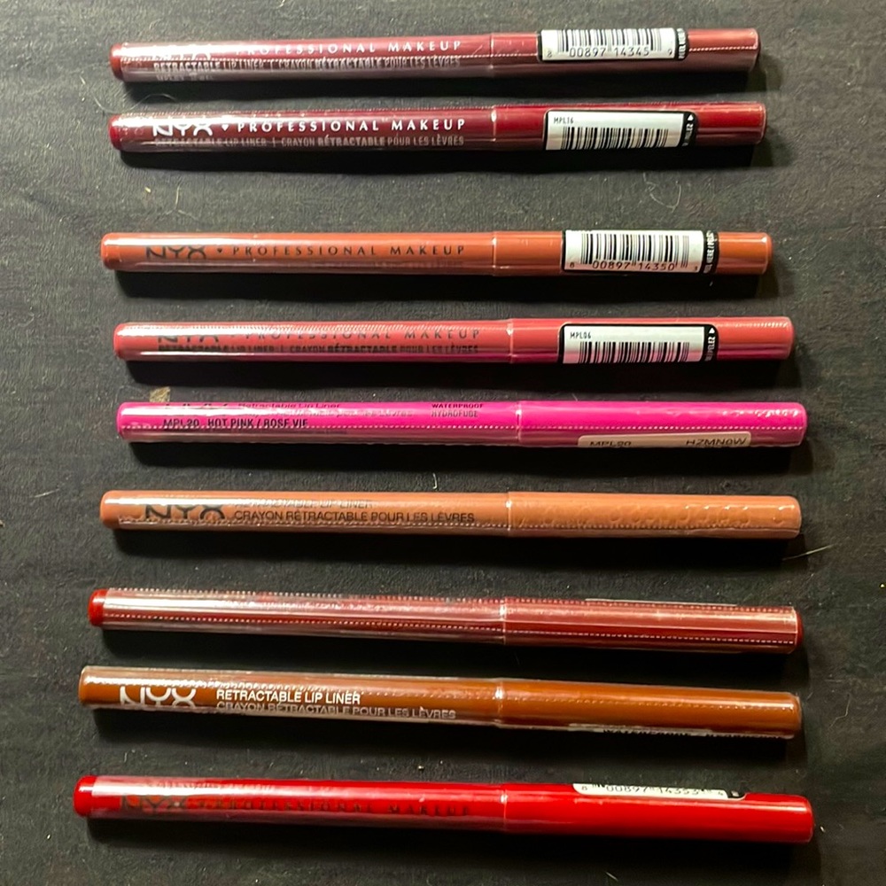 13 NYX Lip Liners